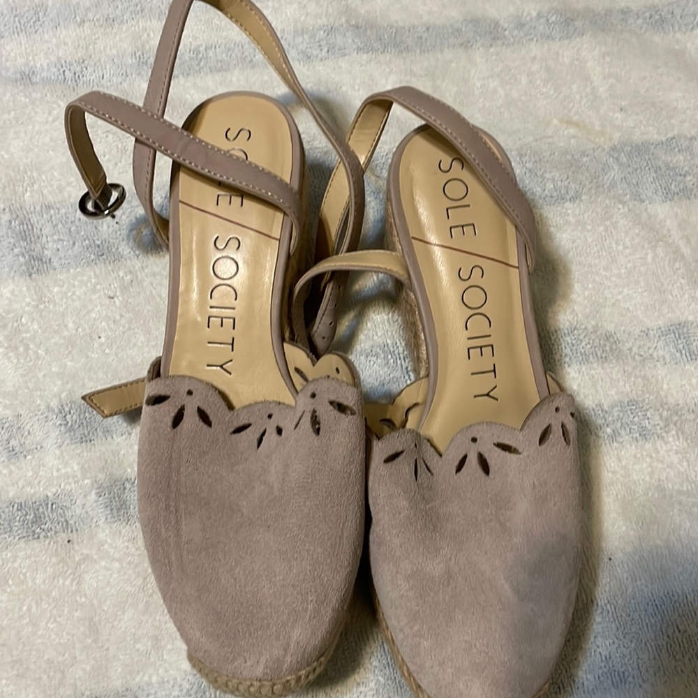 Wedge Heels (Size 6 Womens)